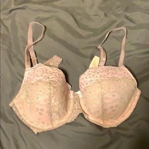 NWT Victoria’s Secret Dream Angels lined semi bra